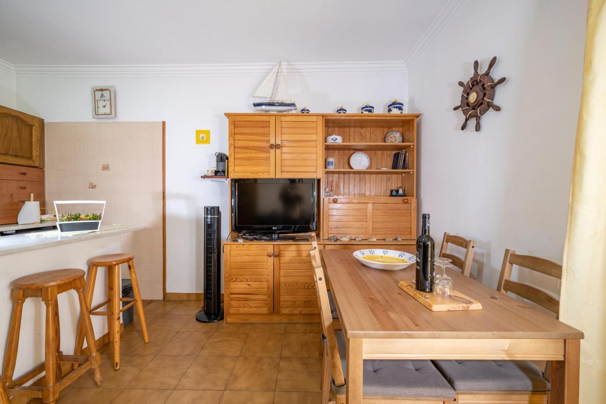 Cozy Apartment Near The Beach In Costa De Caparica Buitenkant foto